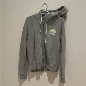 Roots zip up